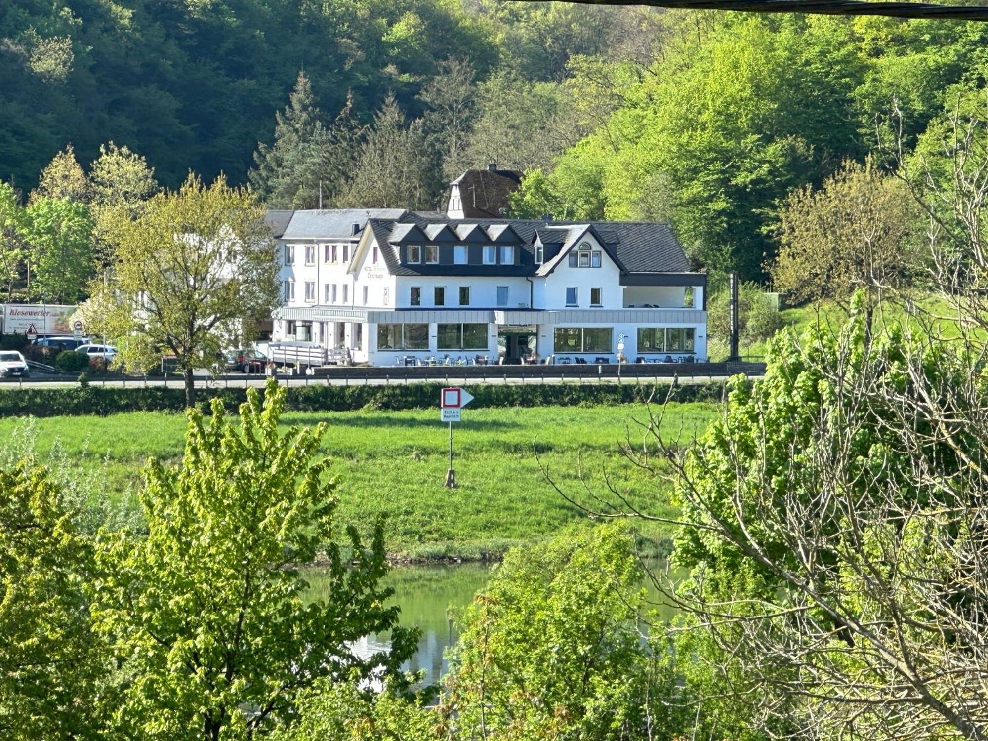 Hotel Ostermann Treis-Karden Eksteriør bilde